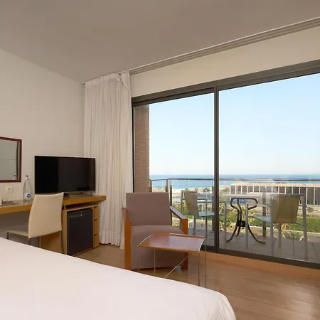 Hotel Hesperia Del Mar 4*