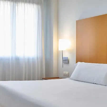 Hesperia Del Mar Hotel