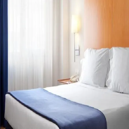 Hesperia Del Mar Hotel Barcelona
