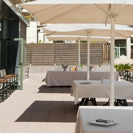 فندق Catalonia 4*